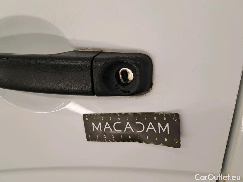  Renault  Master RENAULT  / 2019 / 4P / Fourgon tôlé CA Tr GCF F3500 L2H2 dCi 135 #37