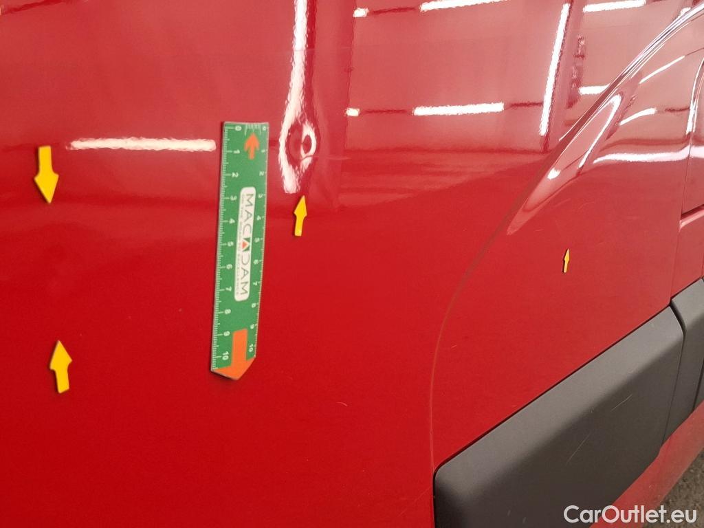  Renault  Master RENAULT  VU 4p Fourgon FG GCf Trac F3500 L2H2 dCi 130 Euro6 #64