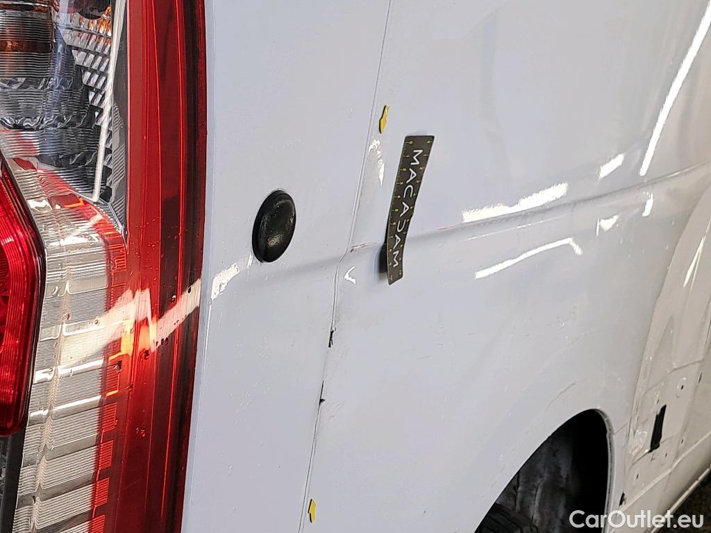  Renault  Master RENAULT  / 2019 / 4P / Fourgon tôlé CA Tr GCF F3500 L2H2 dCi 135 #2