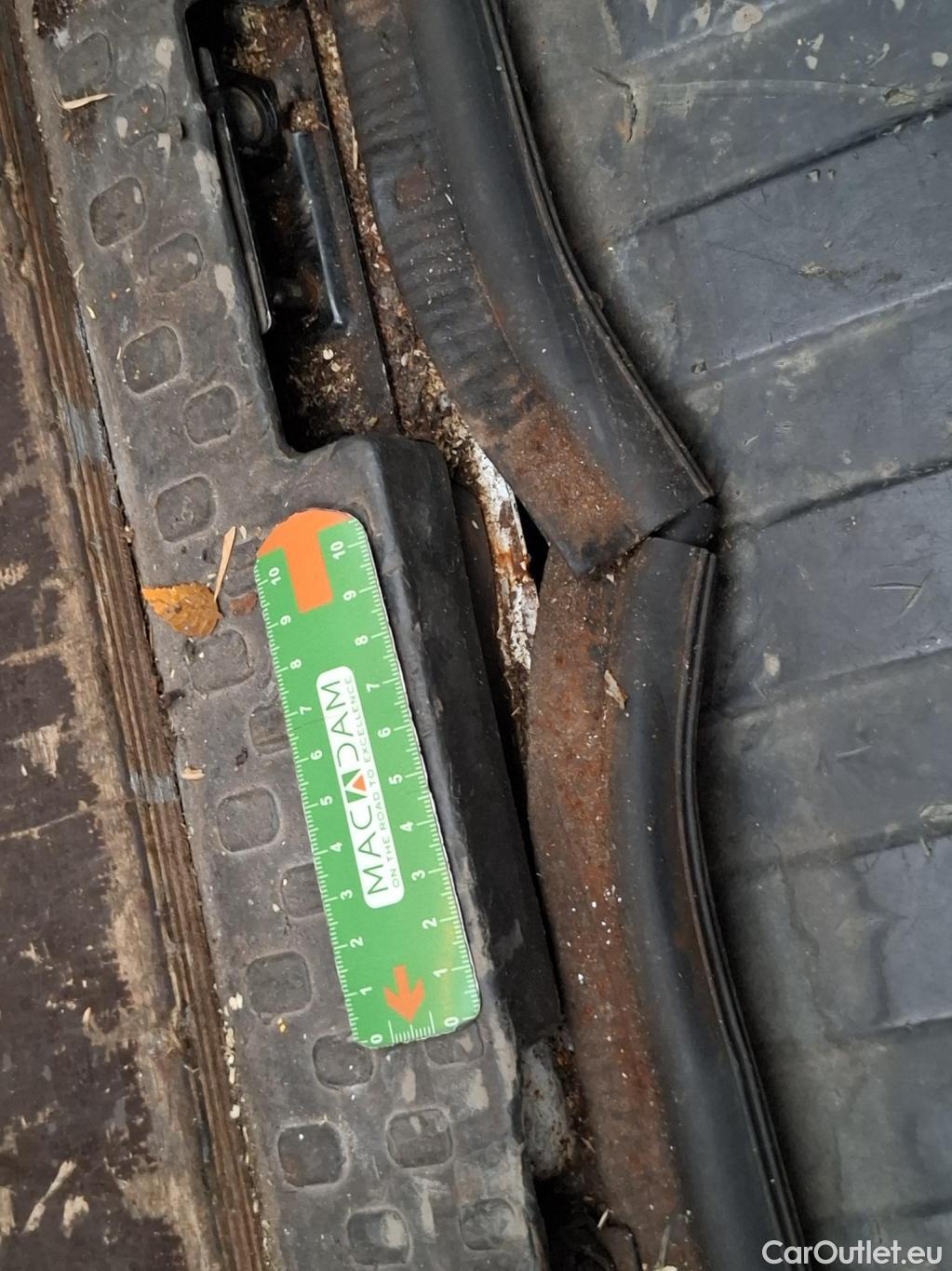  Renault  Trafic  Furgon Grand Confort L1H1 1200 1.6 dCi 125CV BVM6 E6 #34