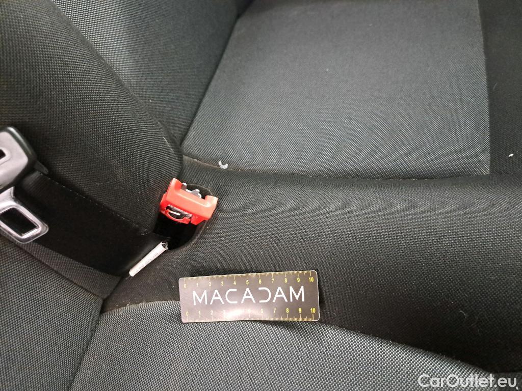  Renault  Master RENAULT  / 2019 / 4P / Fourgon tôlé CA Tr GCF F3500 L2H2 dCi 135 #50