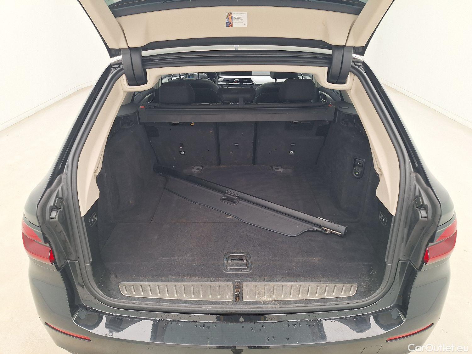  Bmw  Serie 5 BMW, 5-serie To FL'20, BMW 5 Reeks Touring 518d Aut. (110 kW) 5d #1