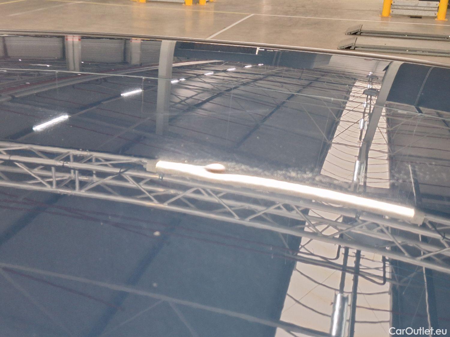  Mercedes  A-Klasse Mercedes, A-Class '18, Mercedes-Benz  A 180 d Aut. 5d #46