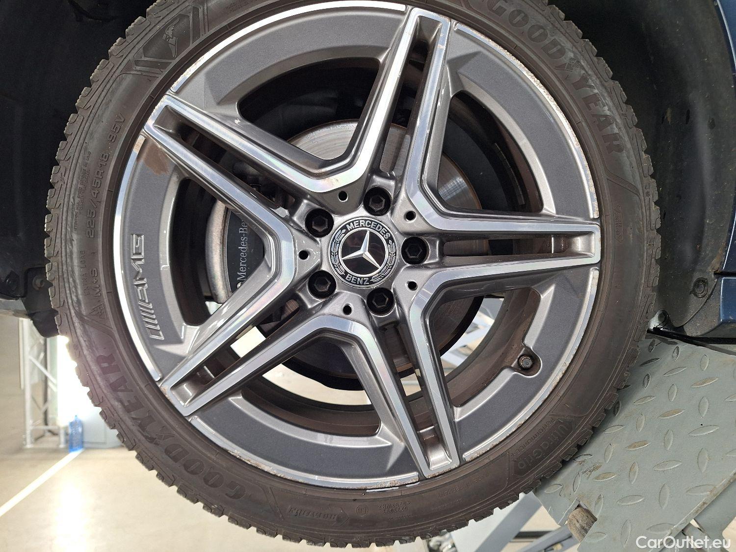  Mercedes  A-Klasse Mercedes, A-Class '18, Mercedes-Benz  A 180 d Aut. 5d #7