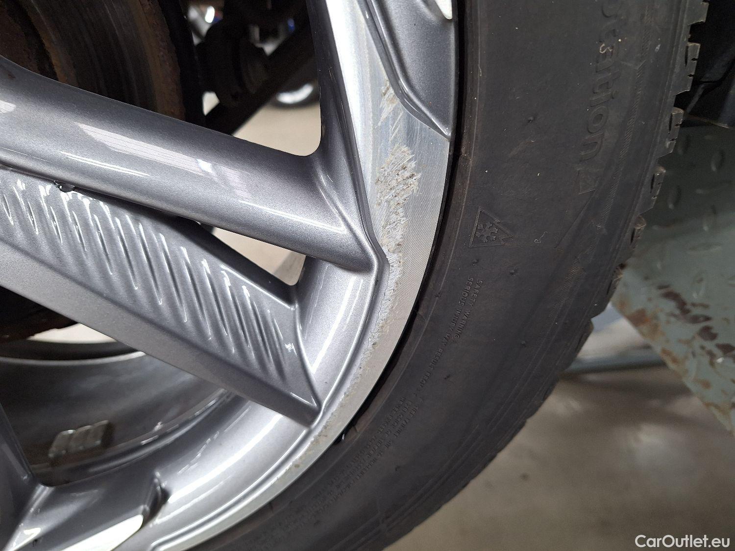  DS  DS7 DS,  CB '17, DS 7 Crossback 1.2 PureTech 130 Automatic So Chic  #13