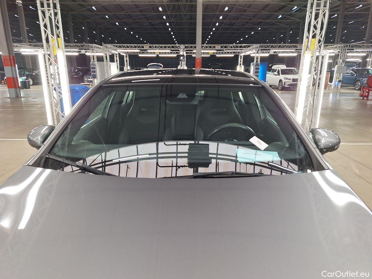  Mercedes  A-Klasse Mercedes, A-Class '18, Mercedes-Benz  A 200 d 4MATIC 5d #1