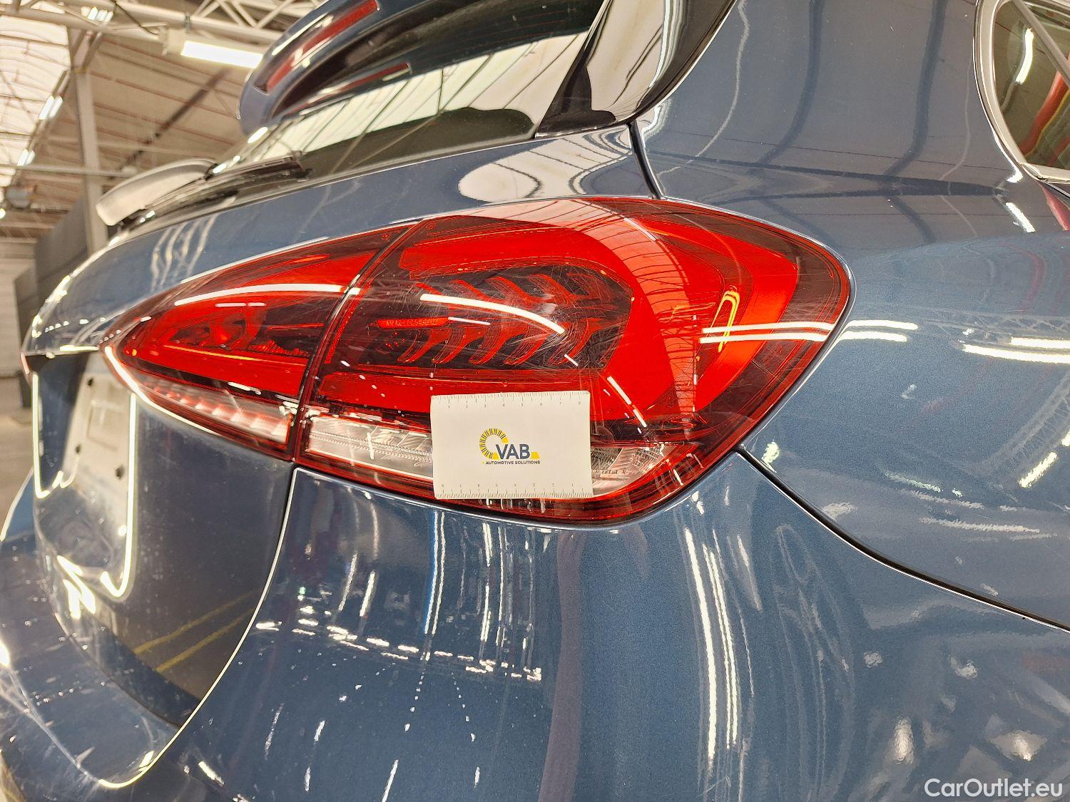  Mercedes  A-Klasse Mercedes, A-Class '18, Mercedes-Benz  A 180 d Aut. 5d #25