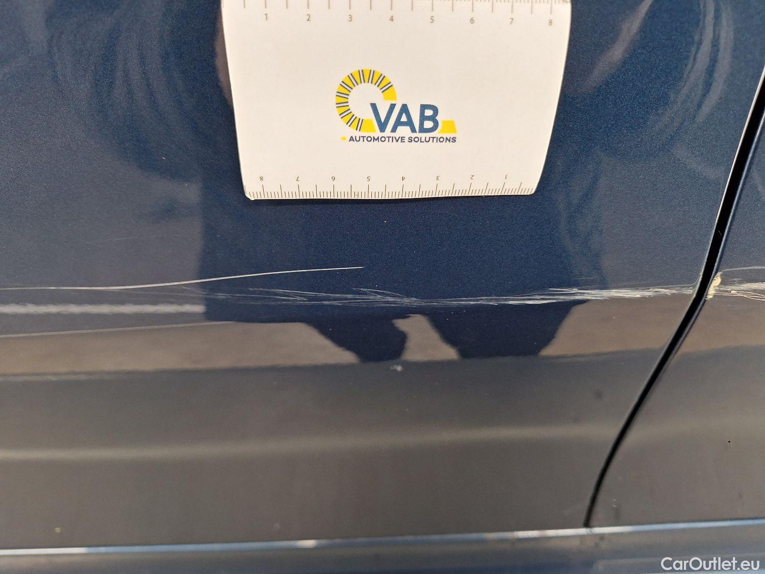  Mercedes  A-Klasse Mercedes, A-Class '18, Mercedes-Benz  A 180 d Aut. 5d #36