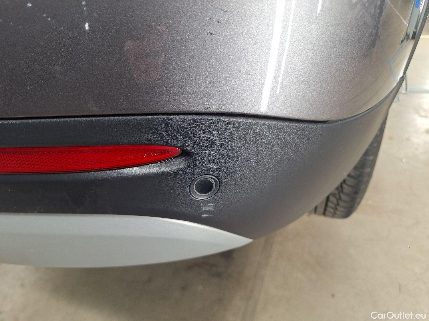  Mercedes  GLB Mercedes,  '19, Mercedes-Benz   180 d Business Solution 5d #28