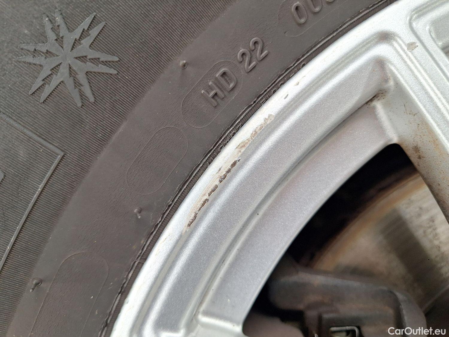  Mercedes  GLB Mercedes,  '19, Mercedes-Benz   180 d Business Solution 5d #4