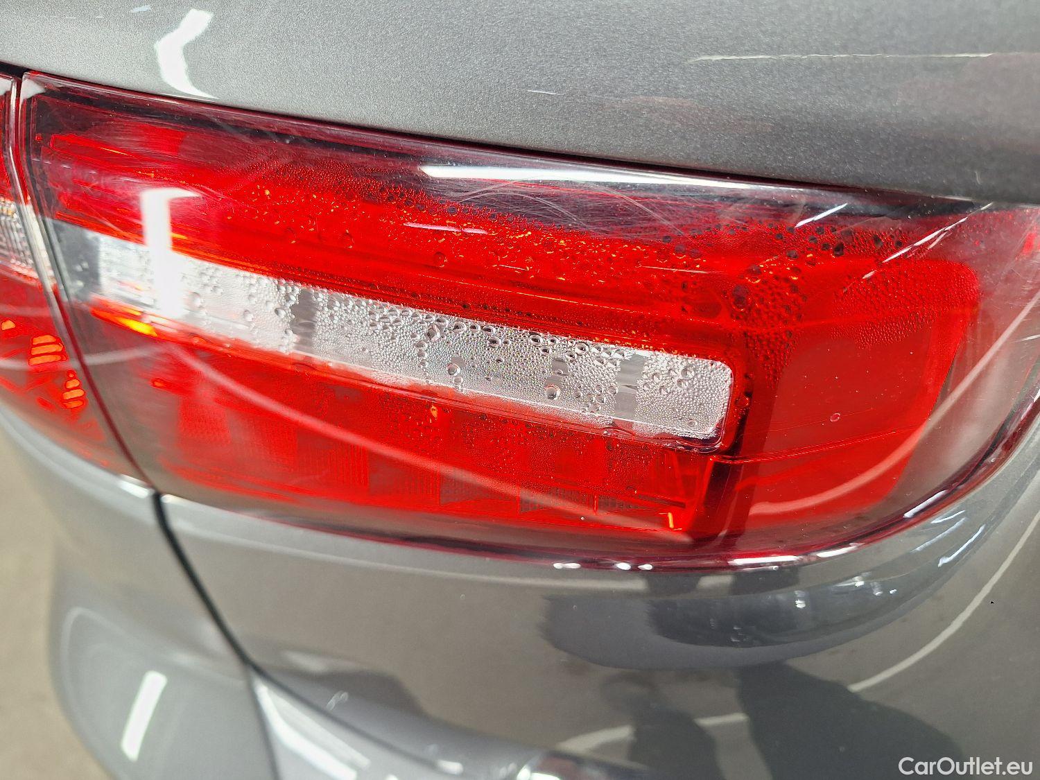  Mercedes  GLB Mercedes,  '19, Mercedes-Benz   180 d Business Solution 5d #38