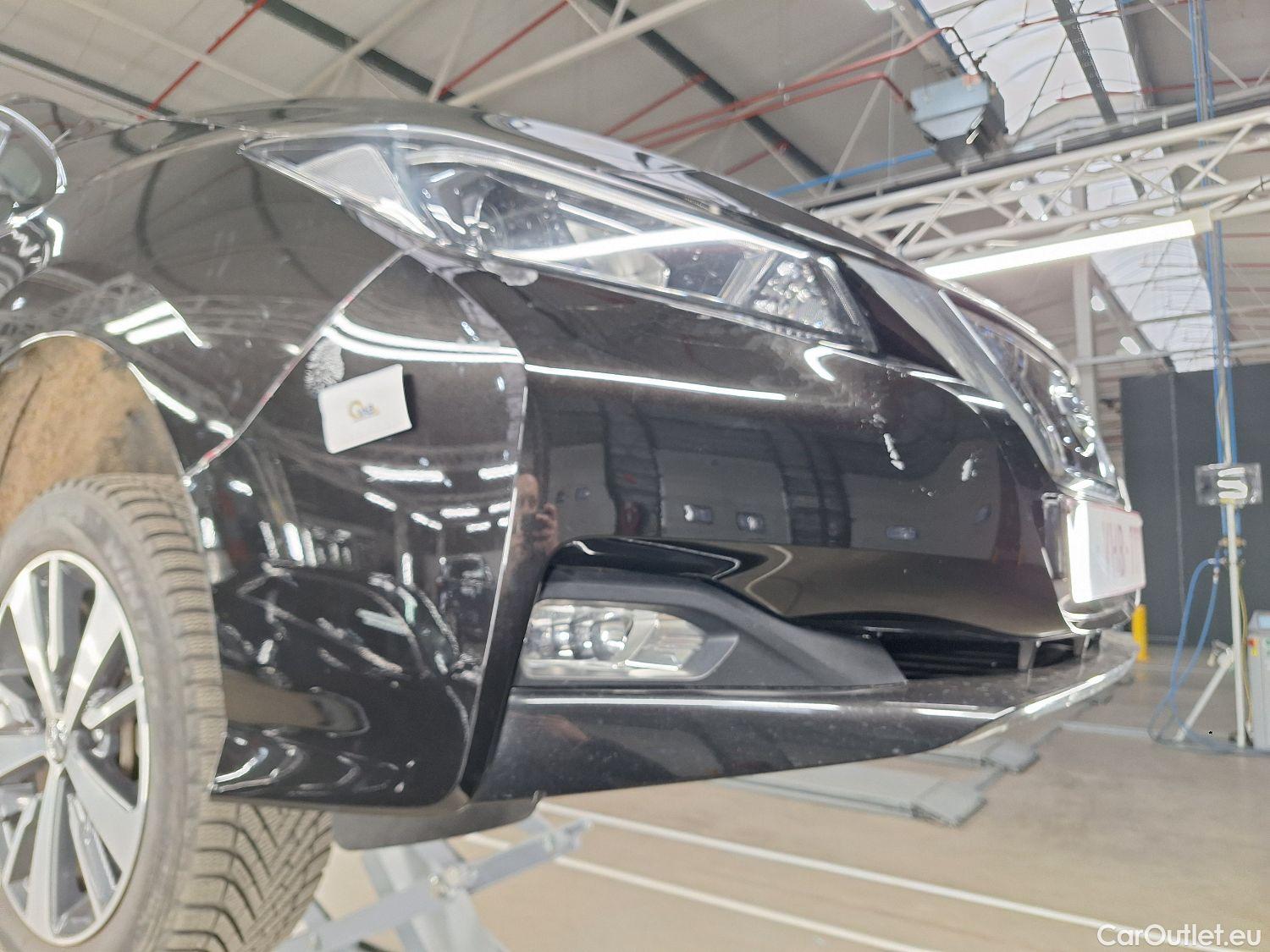  Nissan  Leaf Nissan,  '17 BEV, Nissan  Acenta 40kWh 5d #11