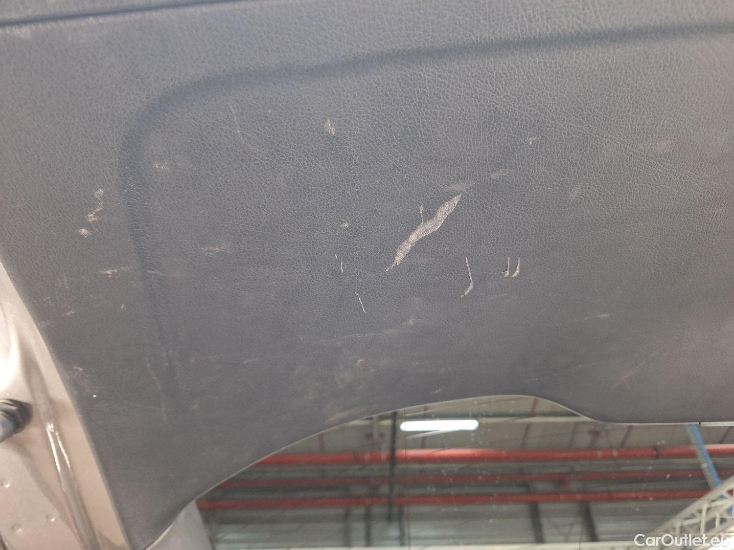  Mercedes  GLB Mercedes,  '19, Mercedes-Benz   180 d Business Solution 5d #36