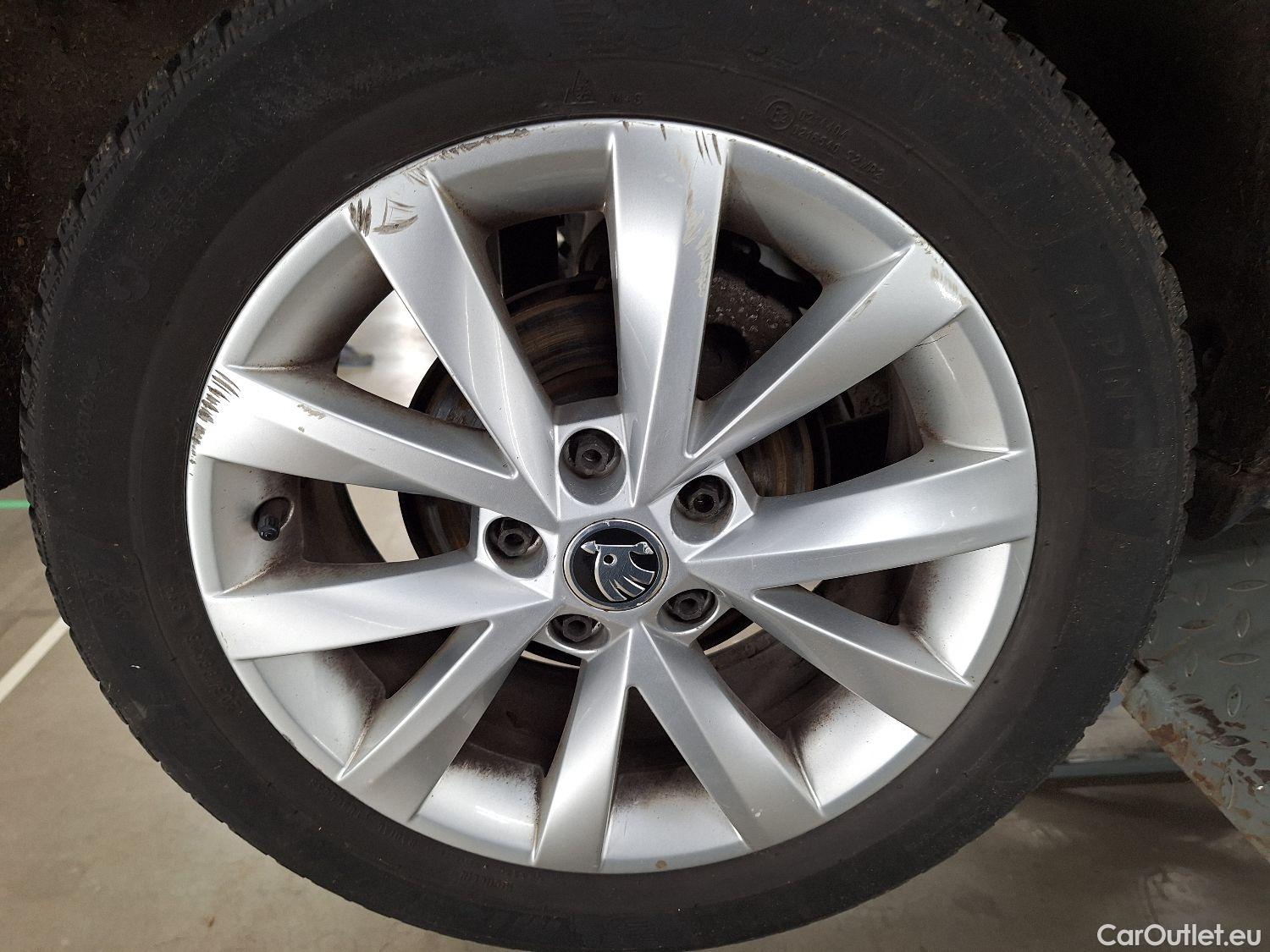  Skoda  Octavia Skoda,  Combi FL'16, Skoda  Combi 1.6 CRTDI GreenTec 85kW Ambiti #17