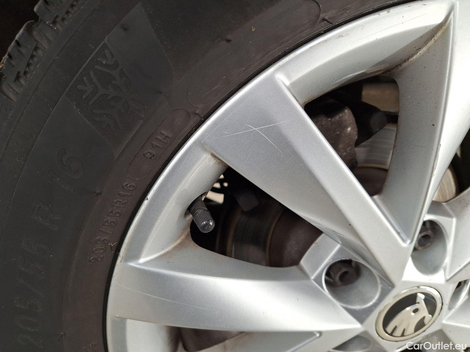  Skoda  Octavia Skoda,  Combi FL'16, Skoda  Combi 1.6 CRTDI GreenTec 85kW Ambiti #27