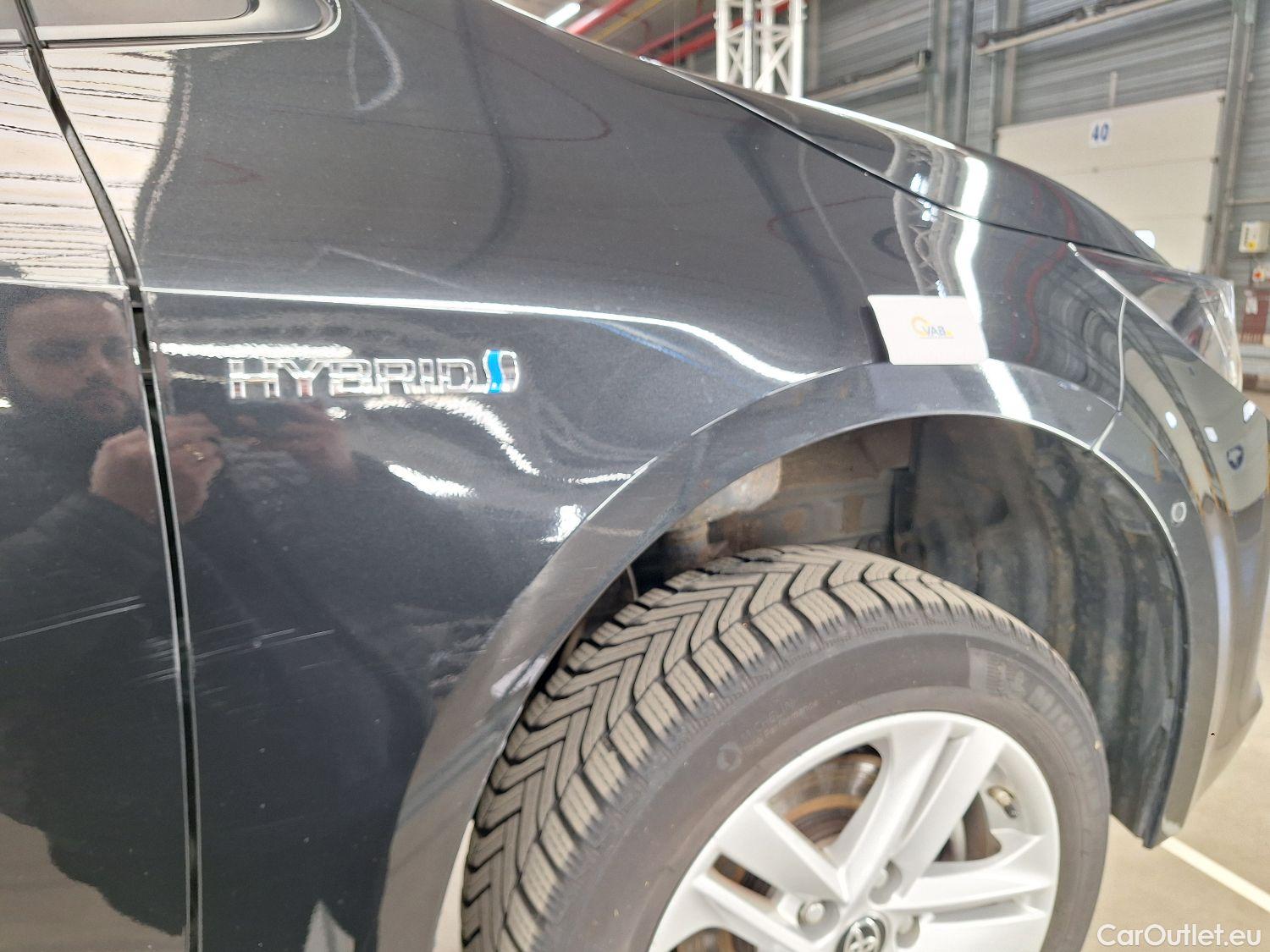  Toyota  Corolla Toyota,  TS '19, Toyota  Touring Sports 1.8 Hybrid Dynamic e #12