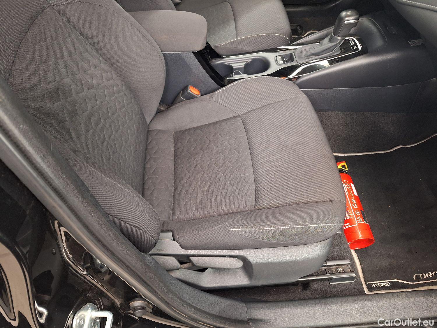  Toyota  Corolla Toyota,  TS '19, Toyota  Touring Sports 1.8 Hybrid Dynamic e #28