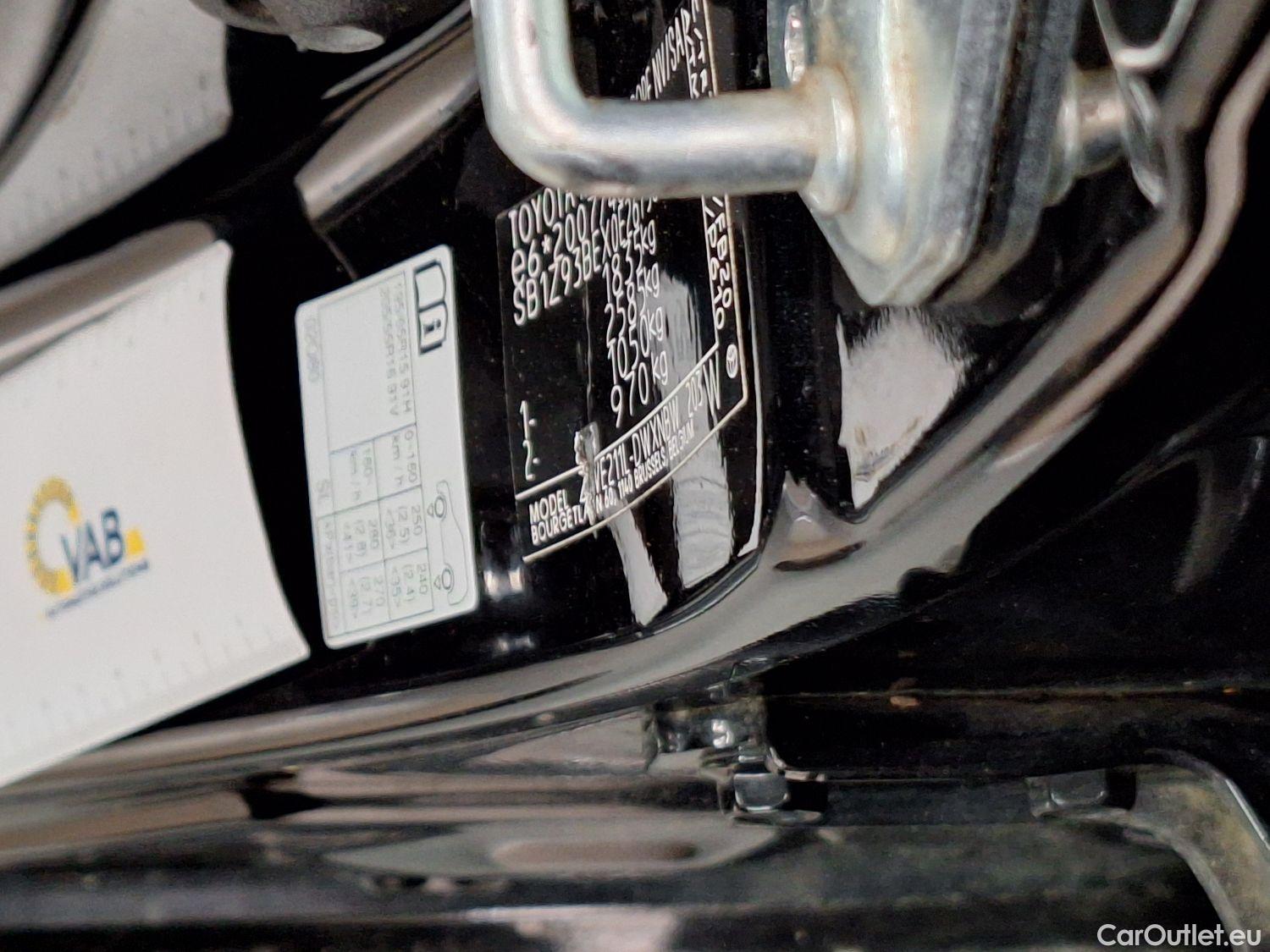  Toyota  Corolla Toyota,  TS '19, Toyota  Touring Sports 1.8 Hybrid Dynamic e #36