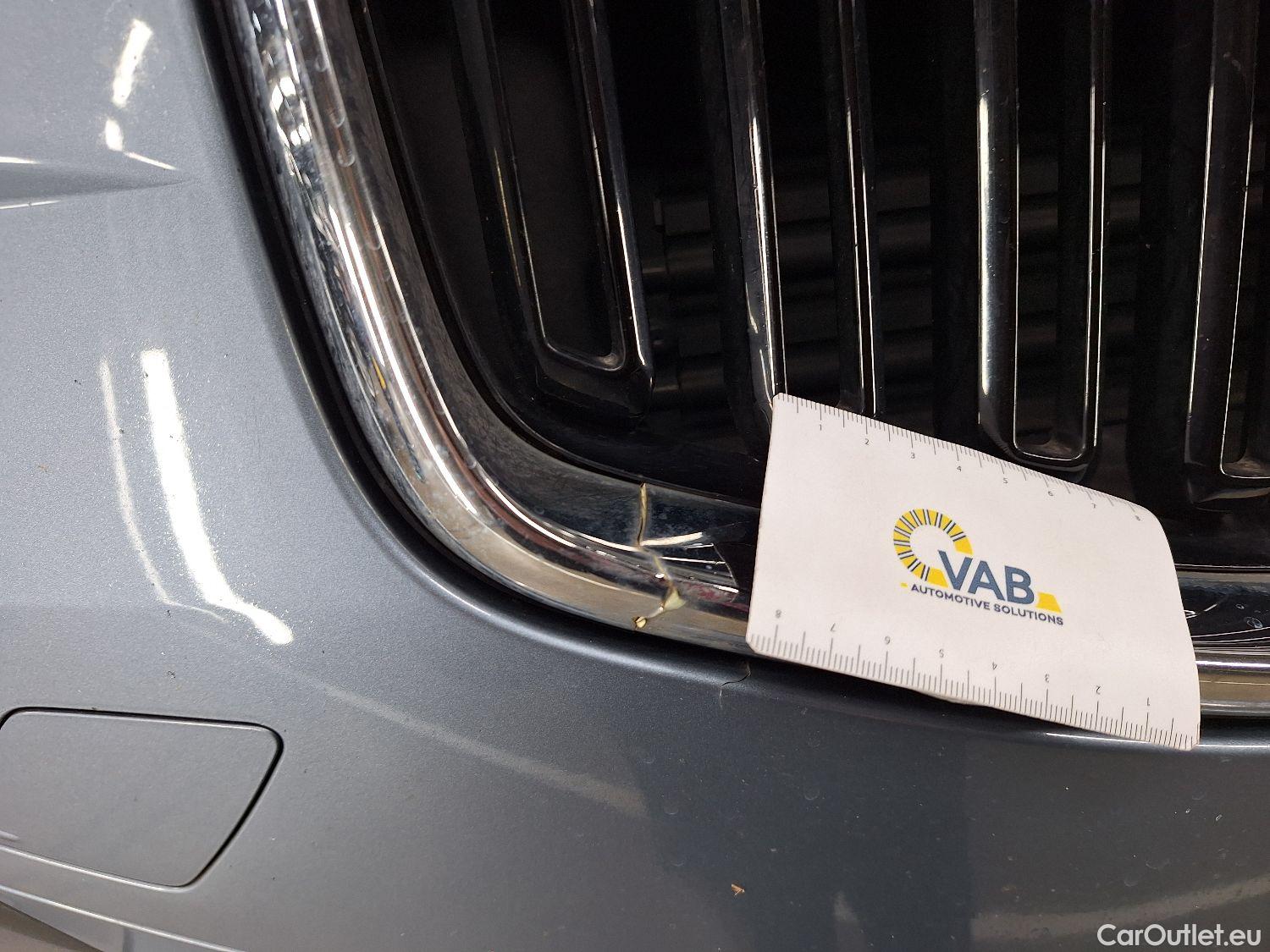  Volvo  XC60 Volvo,  '17, Volvo  D4 120kW Geartronic Momentum 5d #2