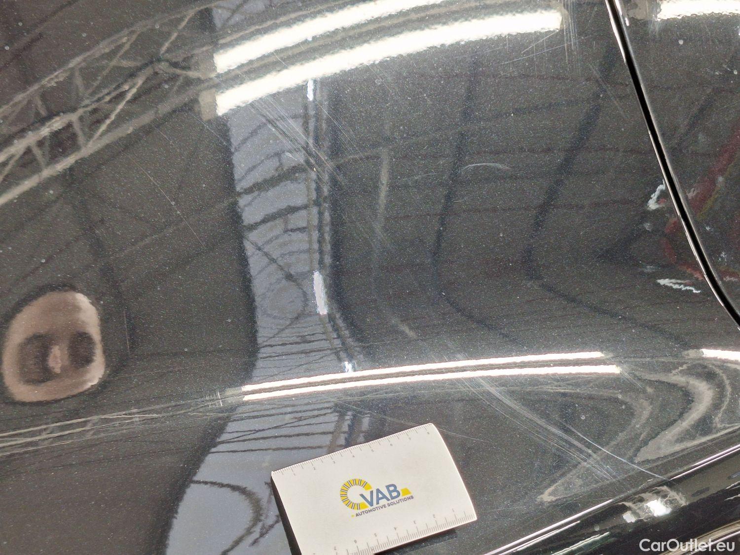  Volvo  XC 40 Volvo, XC40 '17 PHEV, Volvo XC40 T4 Recharge Geartronic R-Design 5d #29