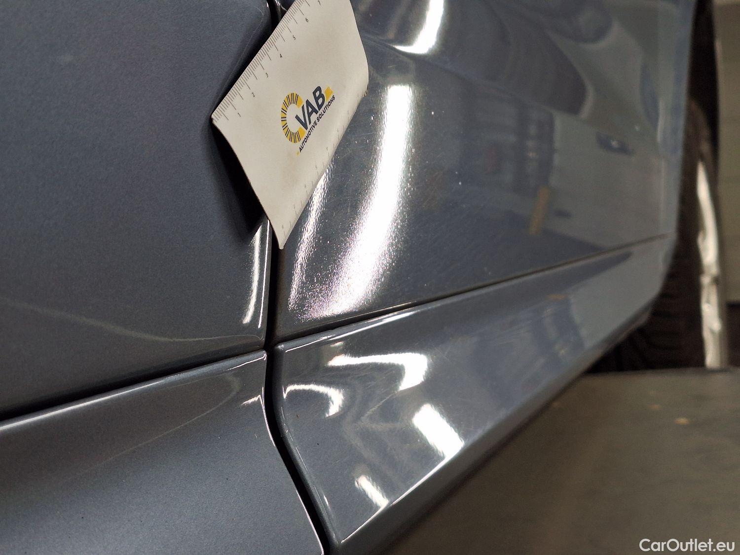  Volvo  XC60 Volvo,  '17, Volvo  D4 120kW Geartronic Momentum 5d #10