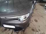  Alfa Romeo   STELVIO ALFA ROMEO / 2017 / 5P / SUV 2.2 TURBO DIESEL 190CV BUSINESS AT8 Q4 #42