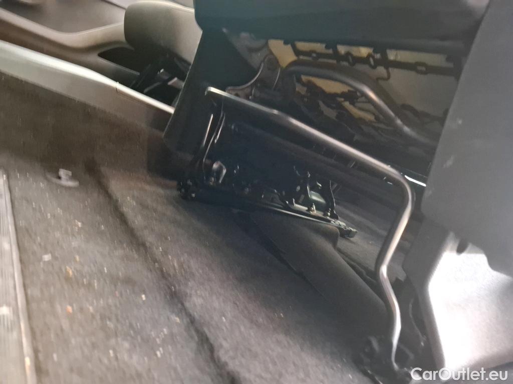  Citroen  Berlingo  Feel XL 1.5 BlueHDi 100CV BVM5 E6dT #40