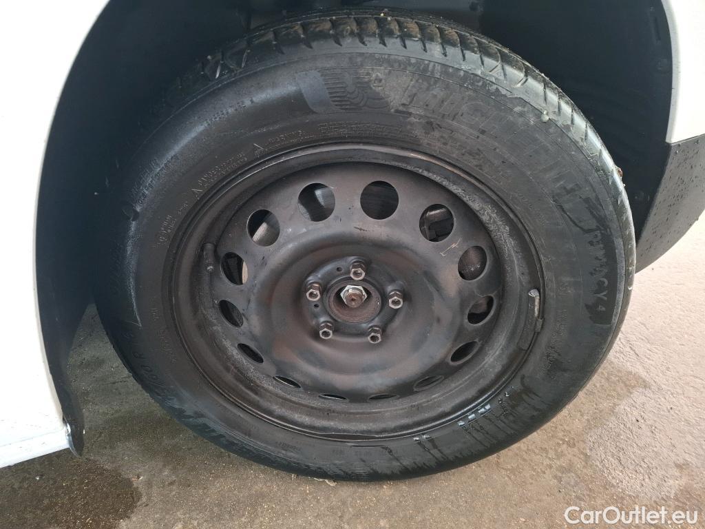  Citroen  Berlingo  Feel XL 1.5 BlueHDi 100CV BVM5 E6dT #30