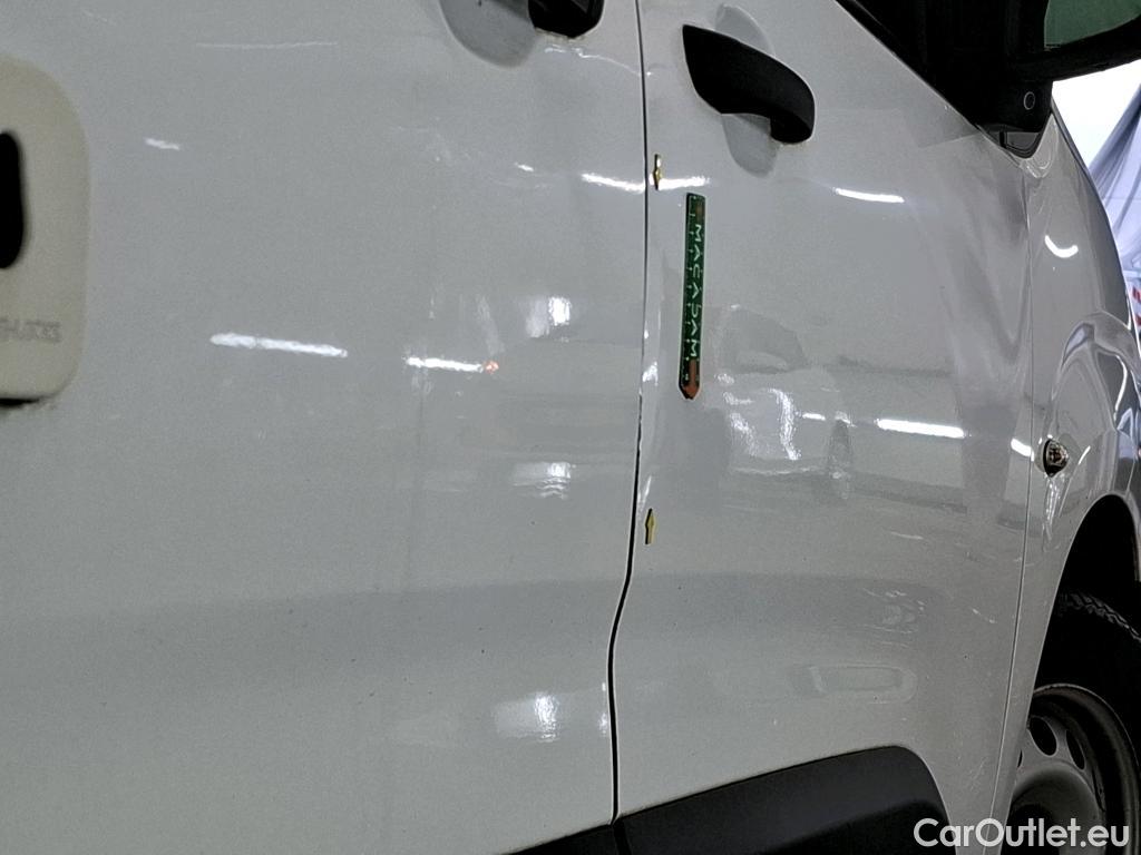  Citroen  Berlingo  Fourgon Driver XL 950 1.5 BlueHDi 100CV BVM5 E6dT #4