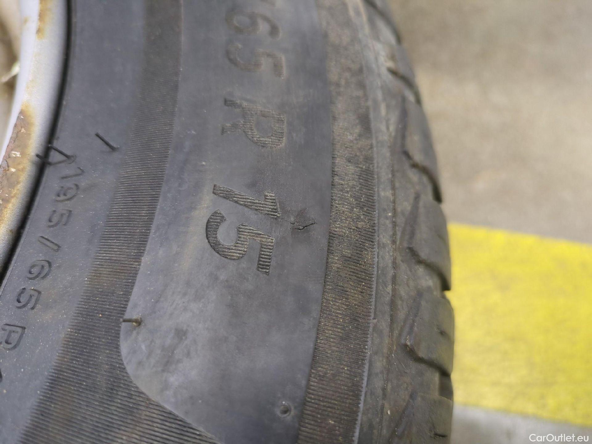  Citroen  Berlingo  Fourgon Club L1 (Court) 1.6 BlueHDi 100CV BVM5 E6 #2