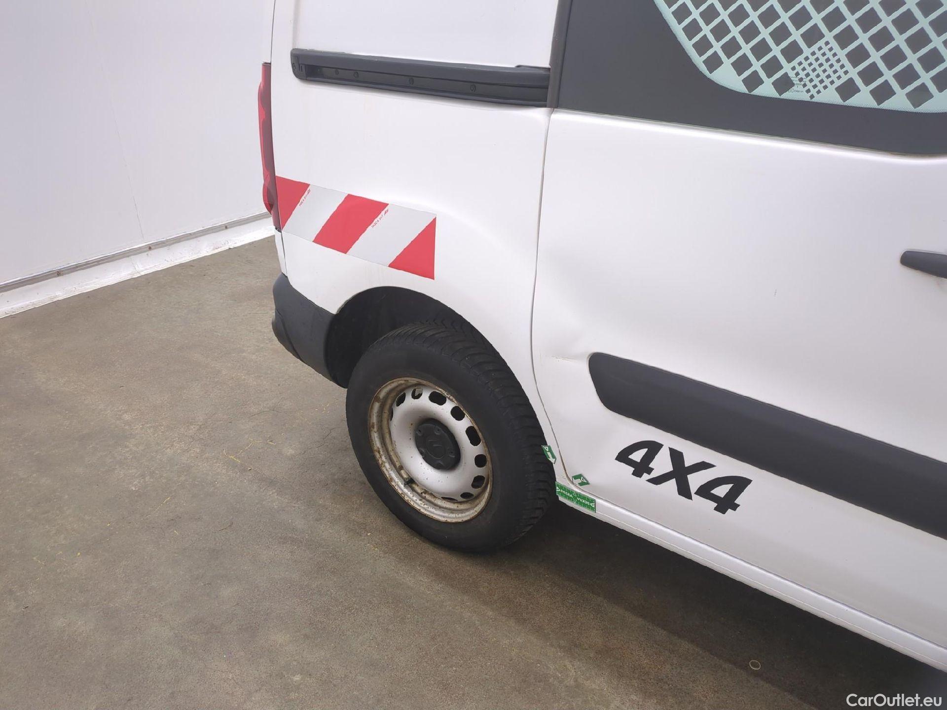  Citroen  Berlingo  Fourgon Club L1 (Court) 1.6 BlueHDi 100CV BVM5 E6 #12