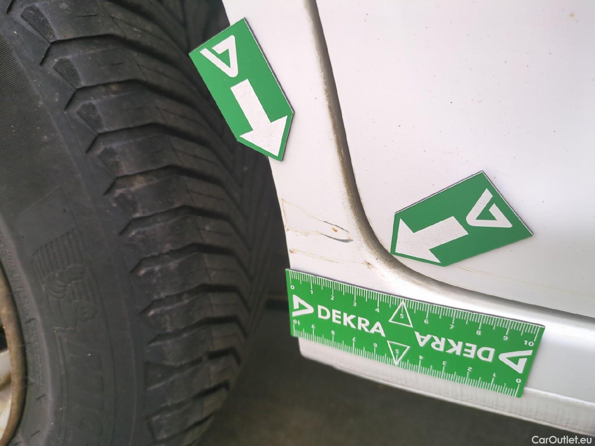  Citroen  Berlingo  Fourgon Club L1 (Court) 1.6 BlueHDi 100CV BVM5 E6 #11