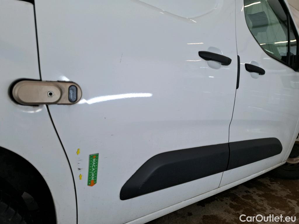  Citroen  Berlingo  Fourgon Worker M 1000 1.2 PureTech 130CV BVA8 E6d #9