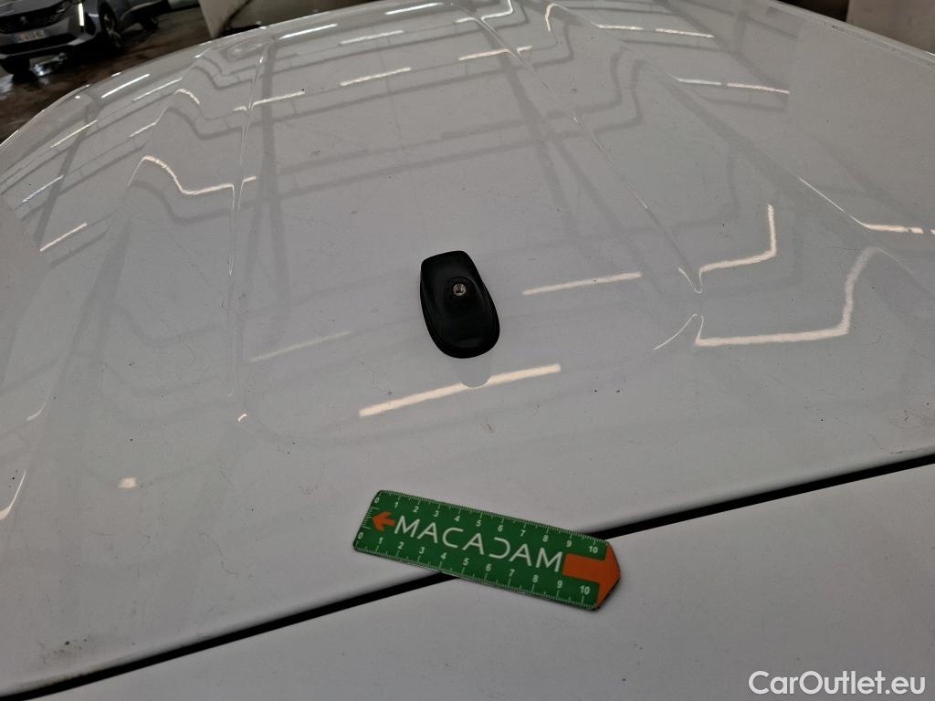  Citroen  C3  Société Feel 1.2 PureTech 80CV BVM5 E6d #13