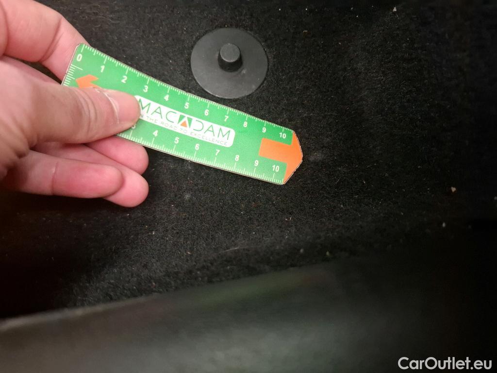  Citroen  C3  Société Feel Nav 1.2 PureTech 80CV BVM5 E6 #14