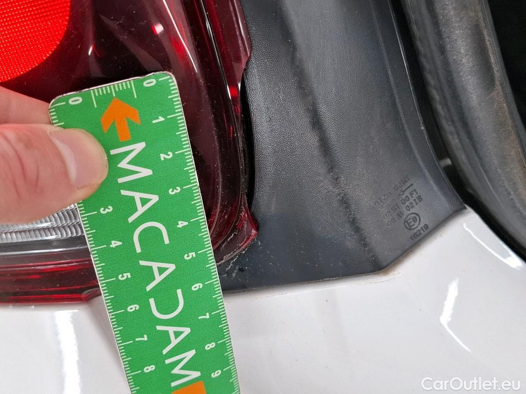  Citroen  C3  Société Feel 1.2 PureTech 80CV BVM5 E6d #6