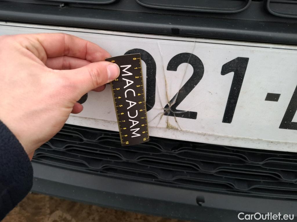  Citroen  C3  Société Feel Business R 1.5 BlueHDI 100CV BVM5 E6dT
 #48