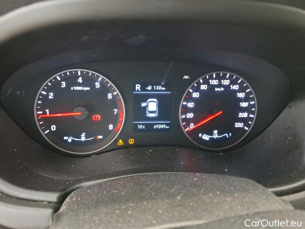  Hyundai  i20  Intuitive 1.2 85CV BVM5 E6 / TRANSFO VP VF #22