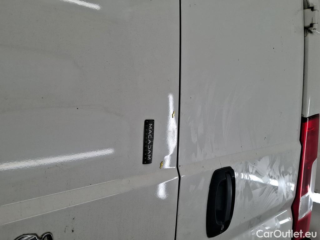  Peugeot  Boxer PEUGEOT  / 2014 / 4P / Fourgon tôlé BLUEHDI 110 PREMIUM PACK 333 L3H2 #17