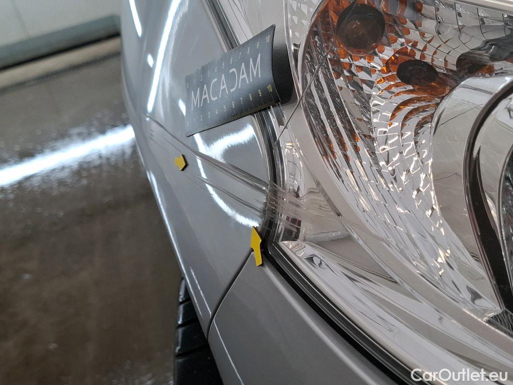  Peugeot  208  Affaire Premium 1.6 HDi 100CV BVM5 E6 #13