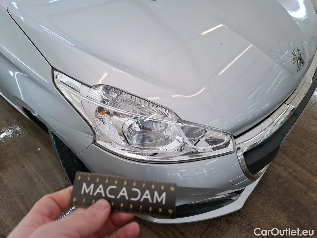  Peugeot  208  Affaire Premium 1.6 HDi 100CV BVM5 E6 #1