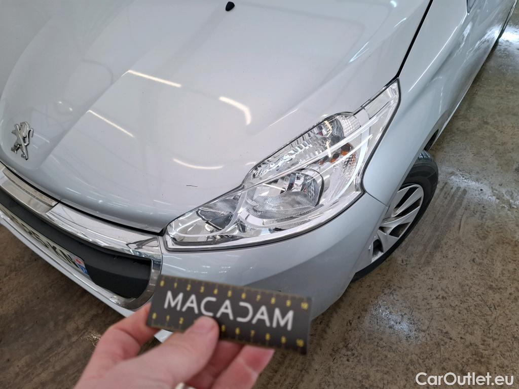  Peugeot  208  Affaire Premium 1.6 HDi 100CV BVM5 E6 #44