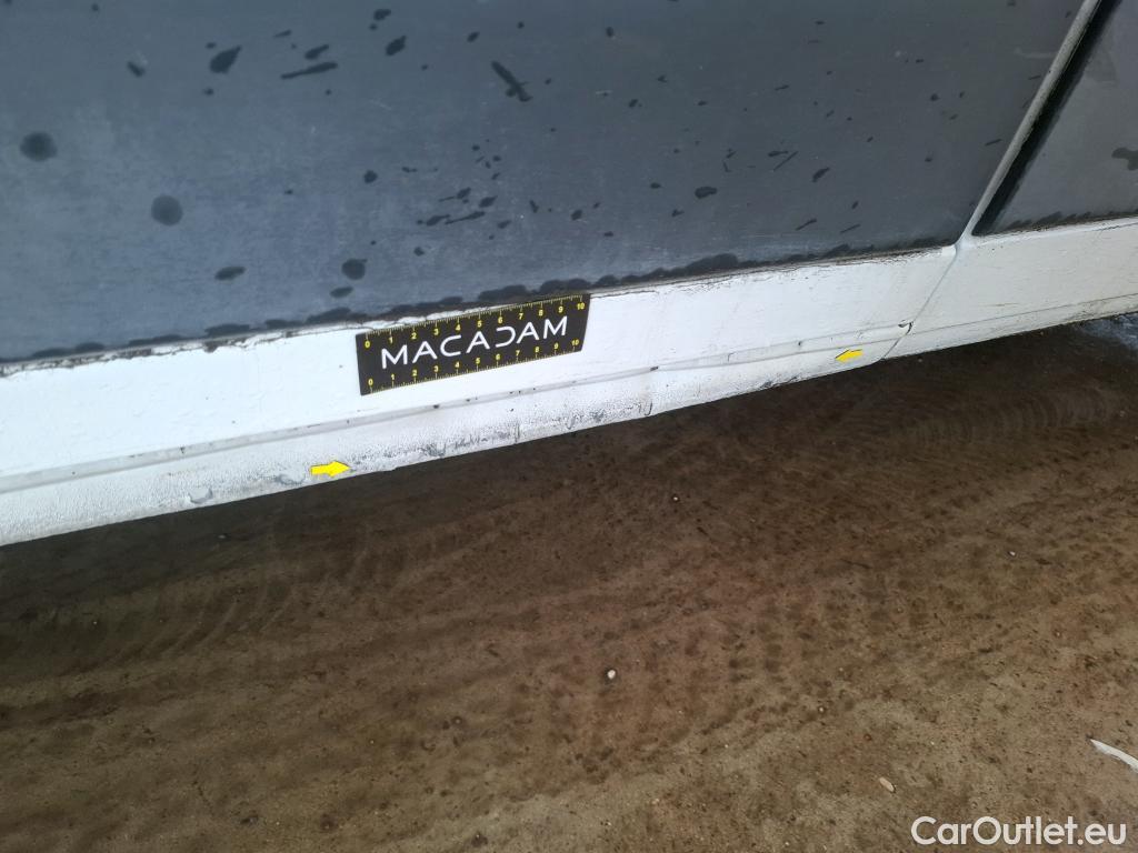  Peugeot  Boxer PEUGEOT  VU 4p VNA 2.0 BLUEHDI 130 PREMIUM 335 L2H2 fourgon tôlé #8