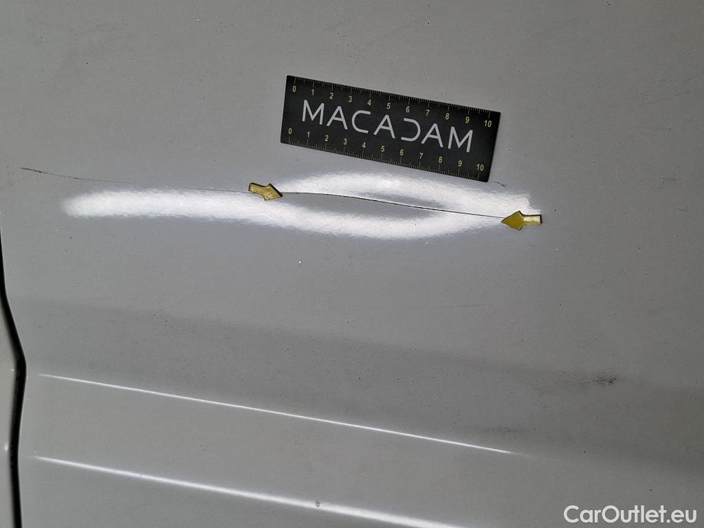  Peugeot  Boxer PEUGEOT  VU 4p VNA 2.0 BLUEHDI 130 PREMIUM 335 L2H2 fourgon tôlé #17