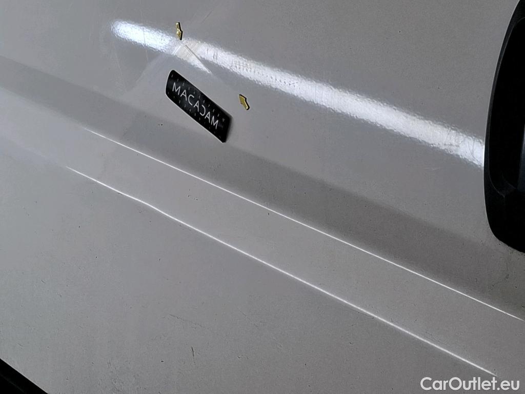  Peugeot  Boxer PEUGEOT  / 2014 / 4P / Fourgon tôlé BLUEHDI 110 PREMIUM PACK 333 L3H2 #22