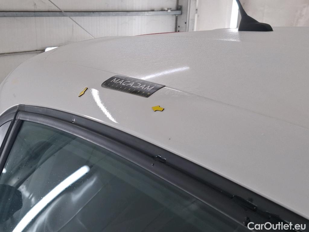  Peugeot  208  Affaire Premium Pack 1.5 HDi 100CV BVM5 E6dT #24