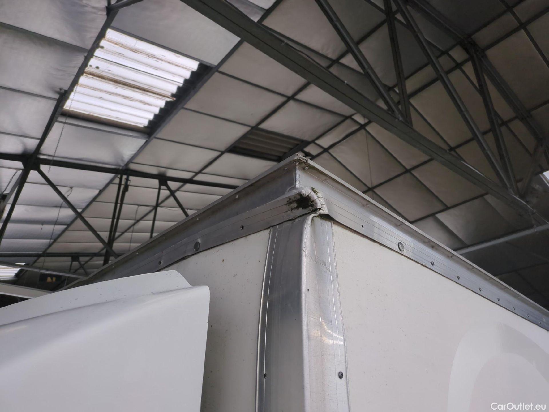  Ford  Transit  Plateau 350 L4 2.0 TDCi 130CV BVM6 E6 #10