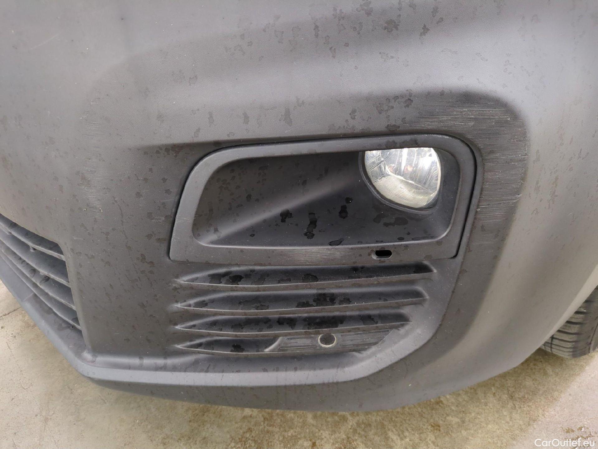  Peugeot  Partner PEUGEOT  VU 4p Fourgonnette BLUEHDI 100 S&S 950KG LONG ASPHALT #19