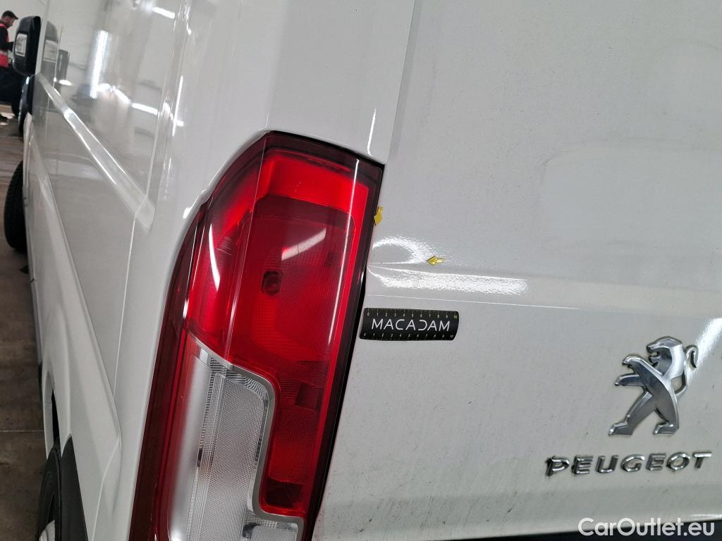  Peugeot  Boxer PEUGEOT  / 2014 / 4P / Fourgon tôlé BLUEHDI 110 PREMIUM PACK 333 L3H2 #16