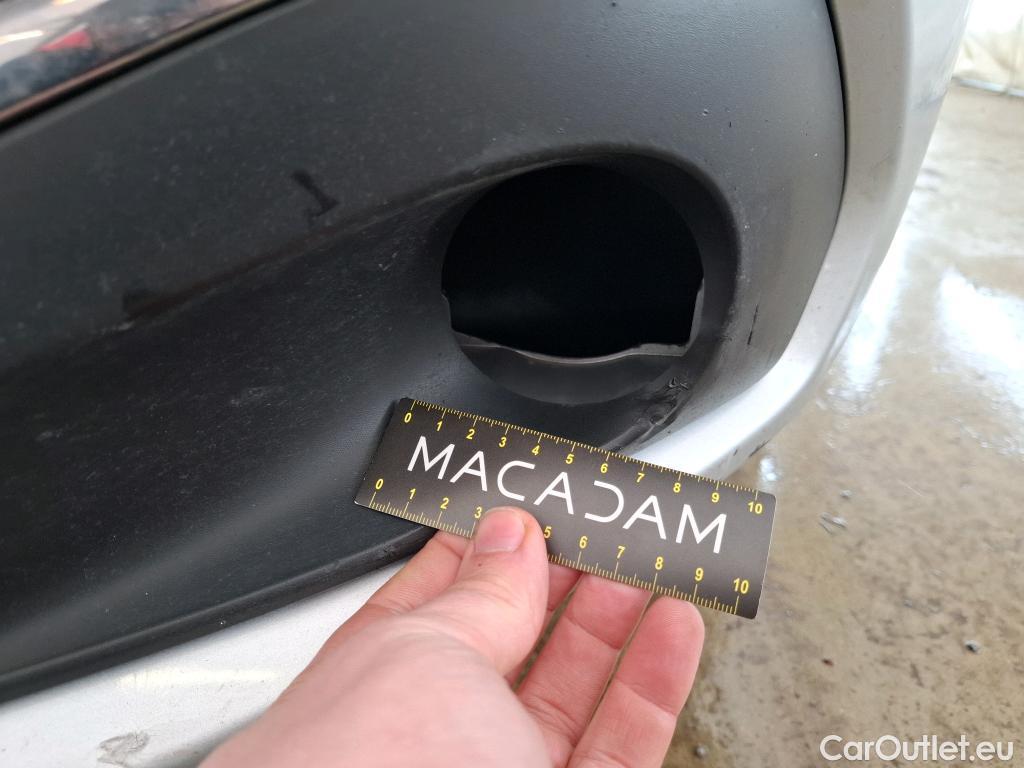  Peugeot  208  Affaire Premium 1.6 HDi 100CV BVM5 E6 #32